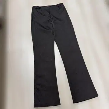 NAF NAF 블랙 플레어 팬츠