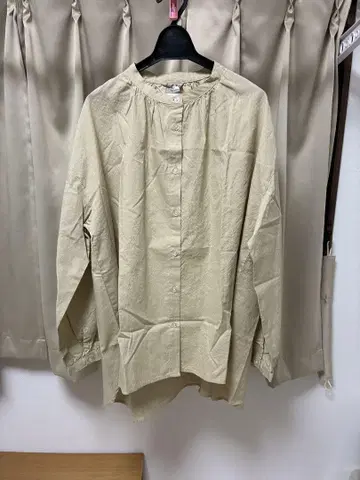 사만사 모스모스 긴팔 블라우스
