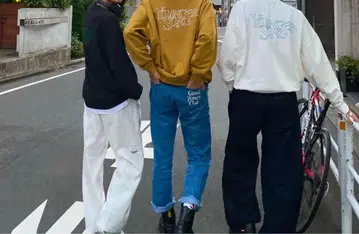 avanzar AVANZAR 라이트 블루 데님 세미 플레어 팬츠 HTH