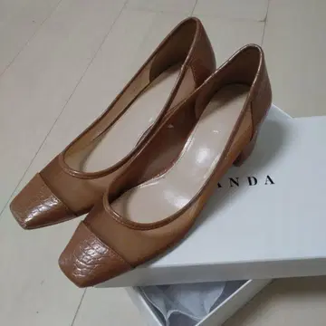 란다 브라운 크로커다일풍 펌프스