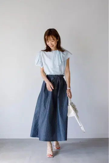 앰프레간트 anplegant 퀼팅 스커트 네이비 S 사이즈