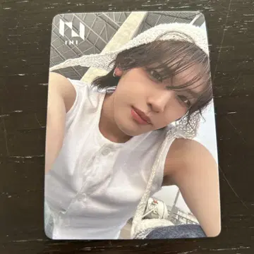 INI 타카츠카 다이스케 선정 점포 한정판 트레이딩 카드