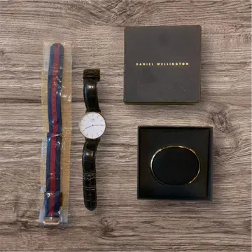 Daniel Wellington DW Classic 골드 팔찌