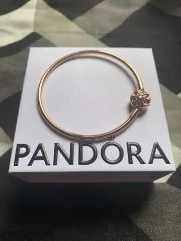 Pandora 골드 뱅글