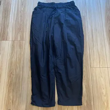 [새상품] S.F.C WIDE TAPERED PANTS 네이비 M