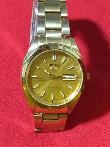 SEIKO5 세이코 파이브 작동품 자동 감기 뒷면 스켈레톤 손목시계 골드