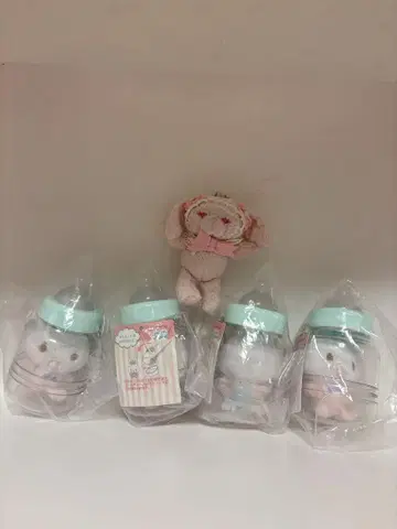 BABY 우사쿠미야짱 스트랩