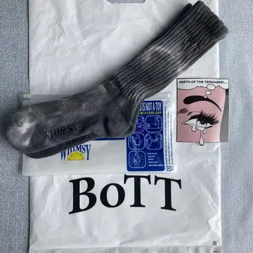 BOTT x WHIMSY POPUP 한정판 삭스 스티커 포함