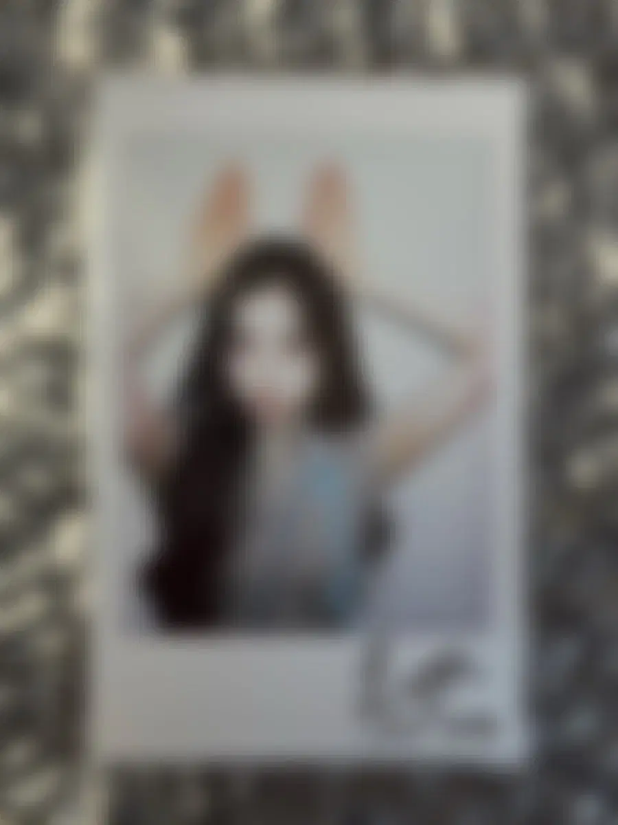 Triples Jiyeon Sign Polaroid Pola