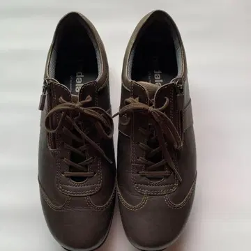pedala 브라운 캐주얼 슈즈