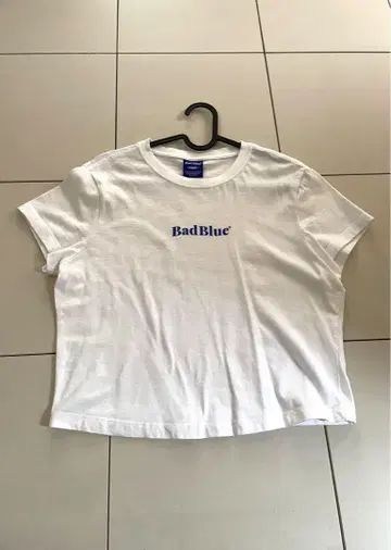 Bad Blue 화이트 티셔츠 FREE