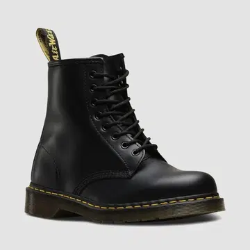 Dr. Martens 8홀 부츠 [ UK4/23cm ]