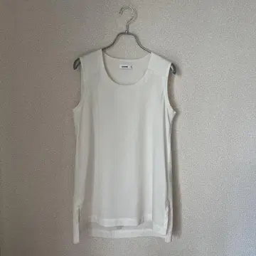 JIL SANDER 슬리브리스 블라우스