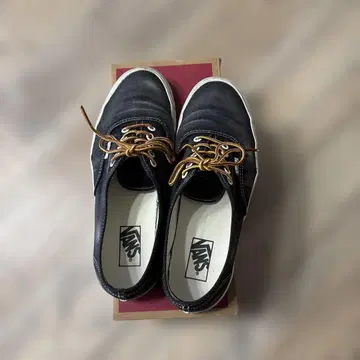반스 스니커즈