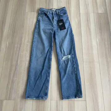 Levis RIBCAGE STRAIGHT 스트레이트 데님 W24
