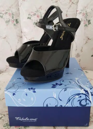 Fabulicious 블랙 힐