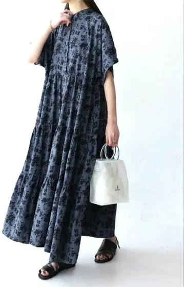 antiqua pattern torso 안티카 원피스