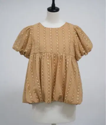 하트 라인 퍼프 슬리브 상의 핏모어 도노반 링커블 취향에 맞게