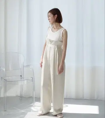 roughlow otona satin wide salopette 아이보리