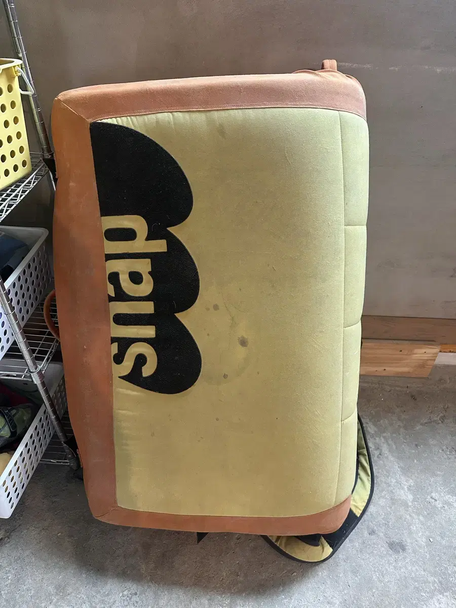 Climbing Folding Pad snap