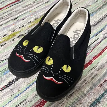 그라니프 이시쿠로 아야코 괴물 고양이 부채 슬립온 25cm