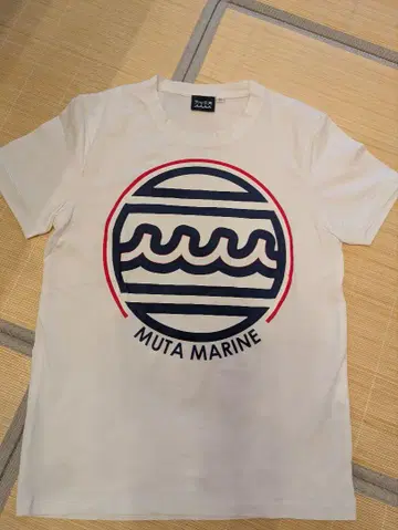 새상품급! MUTA MARINE 파도 그래픽 티셔츠 M 사이즈