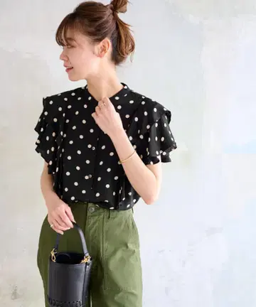 JOURNAL STANDARD relume 도트 프린트 프릴 블라우스