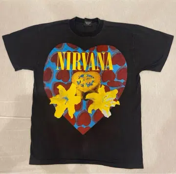 NIRVANA Heart Shaped Box 티셔츠 L 사이즈