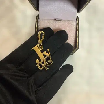 JUICY COUTURE 쥬시 꾸뛰르 새상품급 참