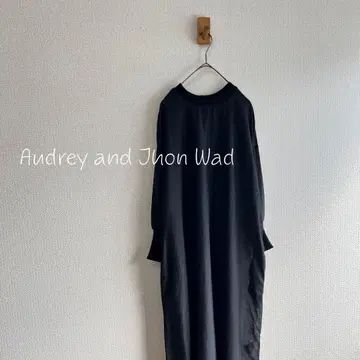 Audrey and John wad 리브 칼라 시어 원피스 K196