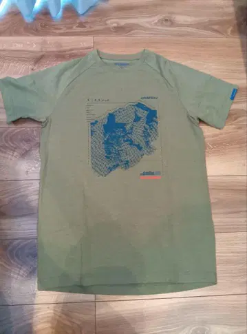 MAMMUT 지도 프린트 티셔츠 S 사이즈 올리브