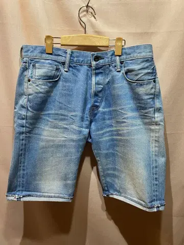 KURO 쿠로 빈티지 가공 데님 숏 팬츠 W31 빨간색 귀 일본제