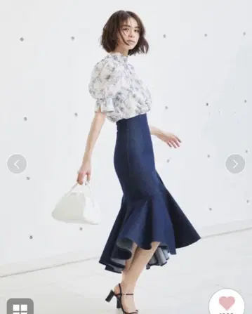 snidel 하이 웨스트 헴 볼륨 스커트 인디고