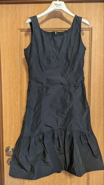 브라민 Brahmin 블랙 원피스 엠즈 그레이시 맥피