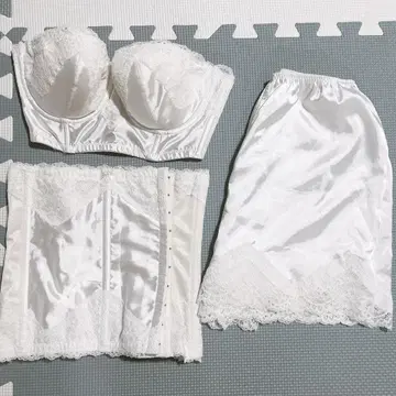 트림프 브라이덜 이너 세트 D70
