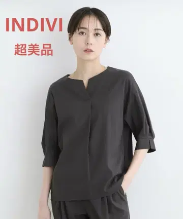 컨디션 최상 [ INDIVI ] 키넥 6분 소매 블라우스 M