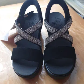 스케쳐스 슬립인즈 핸즈프리 블랙 샌들 24cm