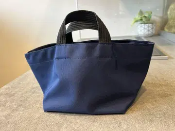 가격 인하 불가 엘베샤 펠리에 네이비 핸드백 블루 토트백 보트형