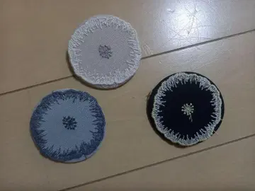 미나 페르호넨 감사 배지 세트
