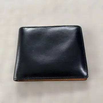 블랙 가죽 접이식 지갑 코도반 일본제