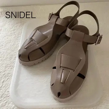 SNIDEL 구르카 샌들 24.5cm 베이지