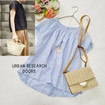 URBAN RESEARCH DOORS 린넨 개더 블라우스 * 색스