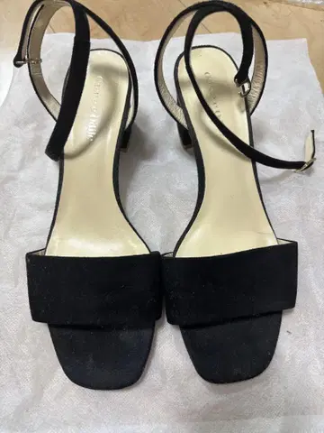 오데뜨 앤 오딜 25cm 샌들