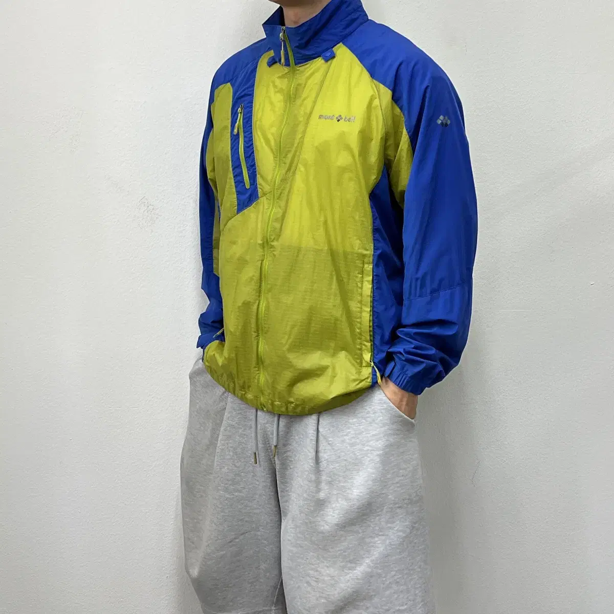 Montbell Outdoor Windbreaker
