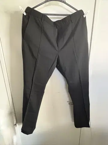 새상품급 UNITED ARROWS 블랙 슬랙스