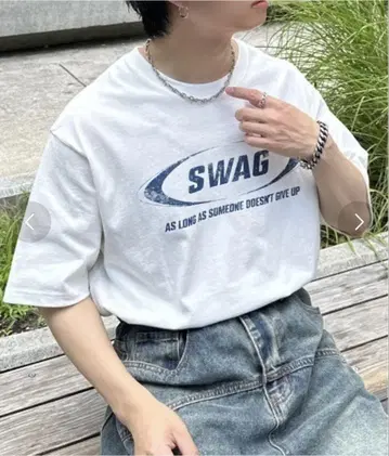 SWAG 오버 사이즈 티셔츠 화이트