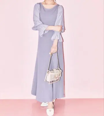 머큐리 듀오 이소재 슬리브 플레어 니트 원피스 퍼플