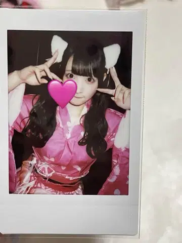 큐루시테 치바 유나 폴라로이드