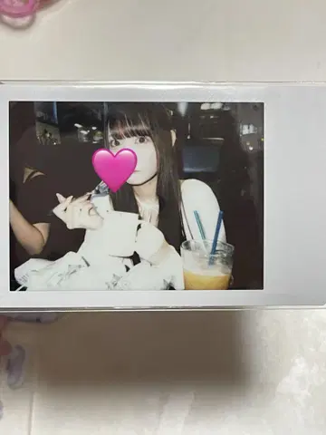 큐루시테 치바 유나 폴라로이드