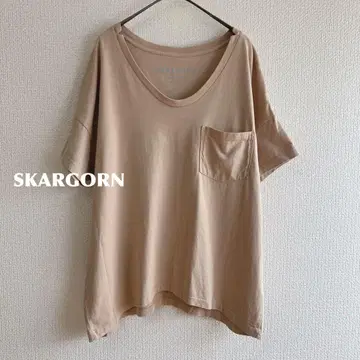 SKARGORN 포켓이 있는 와이드 티셔츠 m183
